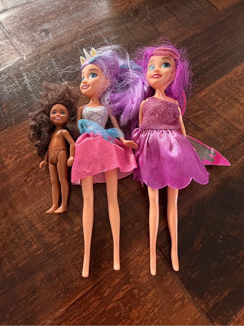 👚CLOSET CLEAN OUT SALE👖 3 Dolls